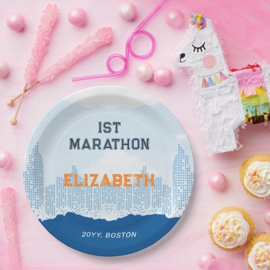 名前をカスタムするポストマラソンお祝いパーティー ペーパープレート (パーティー)