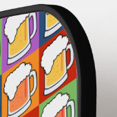 名前をカスタムするポップ・アートのビアアート ピックルボールラケット (左詳細)