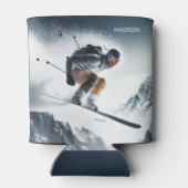 名前をカスタムするマウンテンスキーヤー 缶クーラー (裏面)