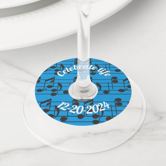 名前をカスタムするミュージックノート ワイングラスタグ (クローズアップ)