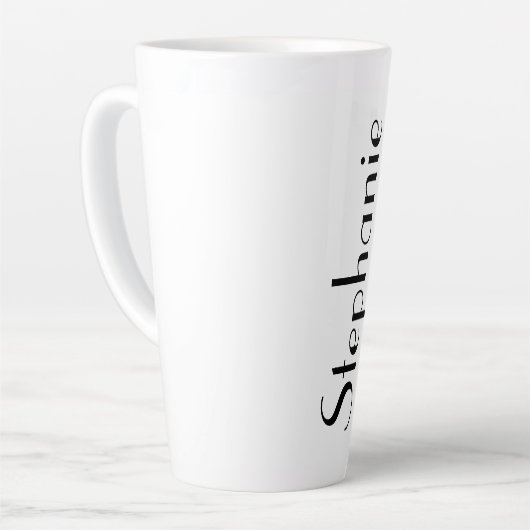 名前をカスタムするモノグラム白黒ギフトパーティーの好意 カフェラテマグ (左アングル)