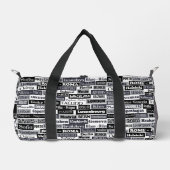 名前をカスタムするヨーロッパ旅行者 ダッフルバッグ (正面)