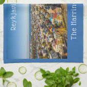 名前をカスタムするレイキャビクアイスランド キッチンタオル (折り畳み)