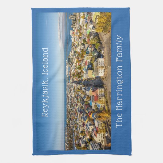 名前をカスタムするレイキャビクアイスランド キッチンタオル (縦)