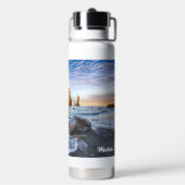 名前をカスタムするレイニスファラビーチアイスランド ウォーターボトル (背面)
