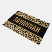 名前をカスタムするレオパードアニマルプリントパタクラシックーン ドアマット (アングル)