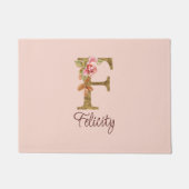 名前をカスタムするレターFゴールドフォイル赤面ピンクローズ ドアマット (正面)