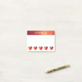 名前をカスタムするロマンチックな赤の低ポリハート ポストイット (デスク上)