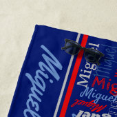 名前をカスタムする全体グラフィック文字灰色の青の赤 ビーチタオル (インサイチュ)