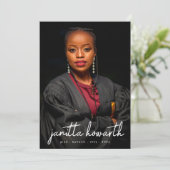 名前をカスタムする写真テンプレート大学卒業 案内状 (スタンド正面)