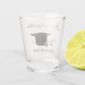 名前をカスタムする卒業キャップ&ディプロマクラス ショットグラス (裏面)