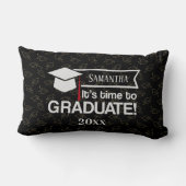 名前をカスタムする及び年次の卒業祝い ランバークッション (裏面)
