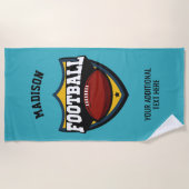 名前をカスタムする及び色のフットボールのロゴのビーチタオル ビーチタオル (正面)