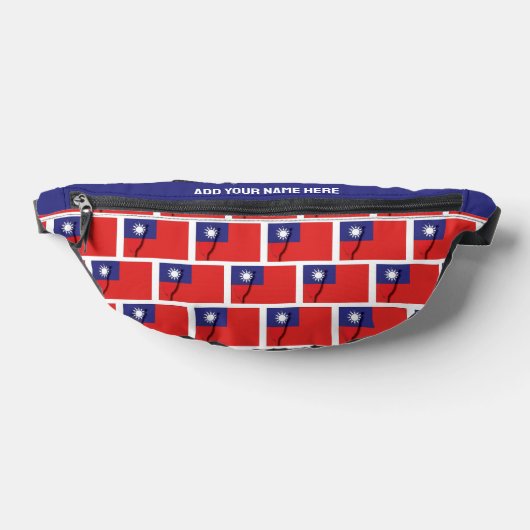 名前をカスタムする台湾国旗TAIWAN Fanny Pack ファニーパック (レイダウン)