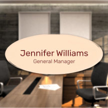 名前をカスタムする役職の従業員