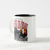 名前をカスタムする改造スピードショップガスステーションガレージ ツートーンマグカップ (正面左)