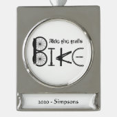 名前をカスタムする日付バイクパーツからのバイクワード シルバープレートバナーオーナメント (正面)