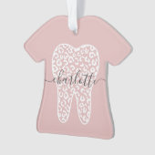 名前をカスタムする歯科用レオパード印歯ギフト オーナメント (正面)