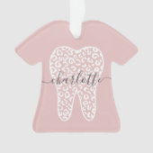 名前をカスタムする歯科用レオパード印歯ギフト オーナメント (正面)