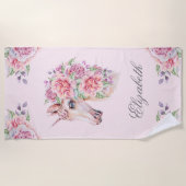 名前をカスタムする水素朴色フローラユニコーンガールズ ビーチタオル (正面)