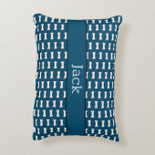 名前をカスタムする犬の骨パターン アクセントクッション (裏面(縦))