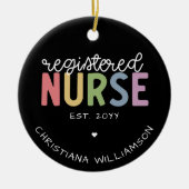 名前をカスタムする登録ナースRNナース卒業 セラミックオーナメント (正面)