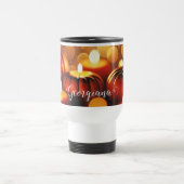 名前をカスタムする白熱［赤熱］光を放つカボチャ秋季《写真》ぼけ味効果 トラベルマグ (中央)