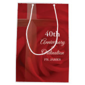 名前をカスタムする祭司記念日コーディネーションレッドローズ ミディアムペーパーバッグ (裏面)