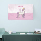 名前をカスタムする第2期ピンクの王冠 横断幕 (トレードショー)