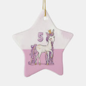 名前をカスタムする第5誕生日ピンクホース付きクラウン セラミックオーナメント (右)
