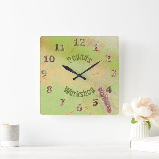 名前をカスタムする素朴ガレージワークショップグリーンパティナ スクエア壁時計 (ホーム)