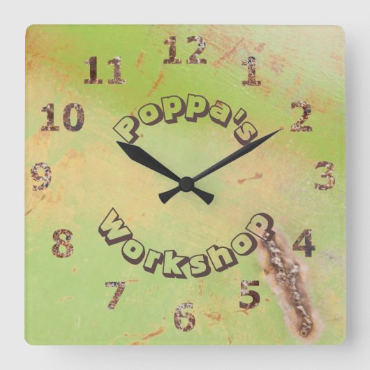 名前をカスタムする素朴ガレージワークショップグリーンパティナ スクエア壁時計 (正面)