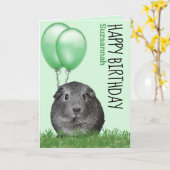 名前をカスタムする誕生日ギニアピググリーンバルーン カード (黄色い花)