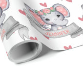 名前をカスタムする象ベビーガールハートパターン ラッピングペーパー (ロールコーナー)