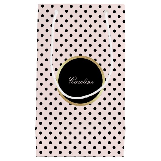 名前をカスタムする赤面ピンク |ブラック水玉模様パターン スモールペーパーバッグ (正面)