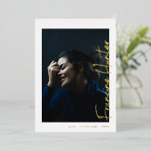 名前をカスタムする高校卒業金ゴールド 箔招待状 (立ち正面)