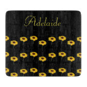 名前をカスタムする黄色のひまわり黒 カッティングボード (正面)