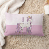 名前をカスタムする1歳の誕生日ピンクの馬と王冠 ランバークッション (ブランケット)