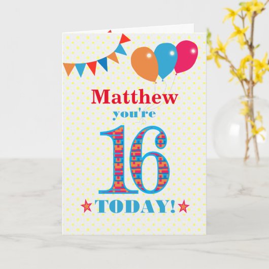 名前をカスタムする16誕生日バウンティングバルーンカード カード (黄色い花)