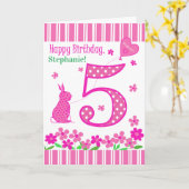 名前をカスタムする5番目の誕生日(ピンクバニーカード付き) カード (黄色い花)
