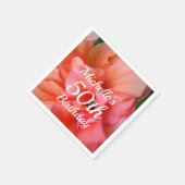 名前をカスタムする50誕生日熱帯花 スタンダードカクテルナプキン (角)