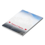 名前をカスタムする;グレーマウンテンピーク、曇り青空 ノートパッド (回転)