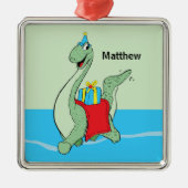 名前をカスタムする、少年、誕生日恐竜 メタルオーナメント (正面)