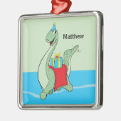 名前をカスタムする、少年、誕生日恐竜 メタルオーナメント (左)