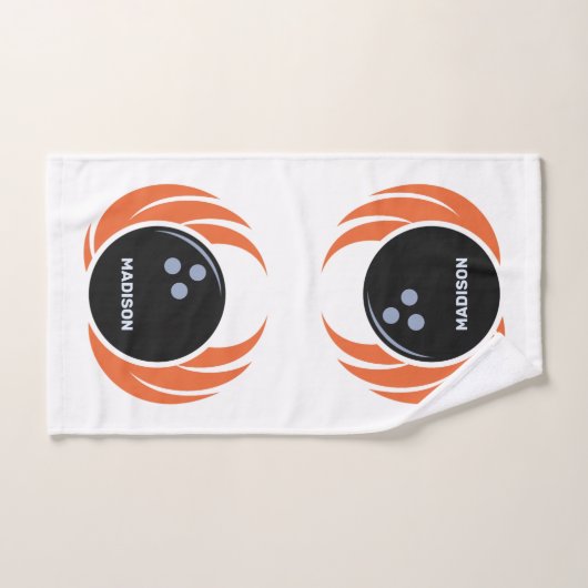 名前をカスタムする&文字ボウリングボール炎付き ハンドタオル (ハンドタオル)