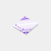 名前をカスタムする + 紫色および白い縞模様 ポストイット (アングル)