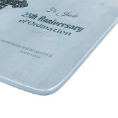 名前をカスタムする・記念日の叙勲、司祭 カッティングボード (角)