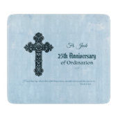 名前をカスタムする・記念日の叙勲、司祭 カッティングボード (正面)