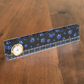 名前をカスタムする、青グリッター犬の足 デスクネームプレート (側面)