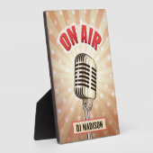 名前をカスタムする「On Air」マイクドアハンガー フォトプラーク (側面)